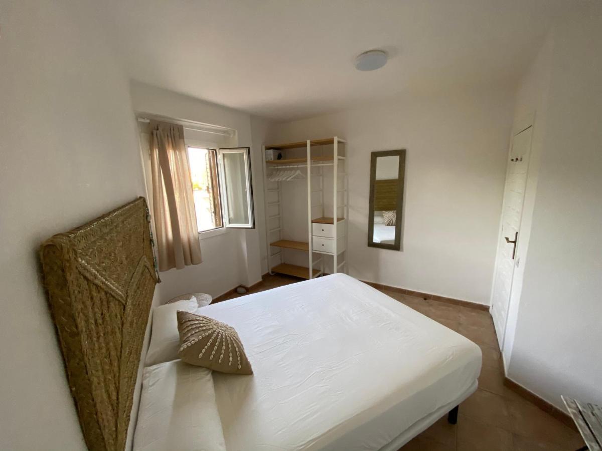 Bella Paula Appartement Es Pujols Buitenkant foto